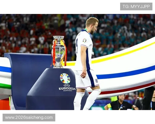 2014年世界杯金靴得主的个人背景与成长经历全面介绍 2014年世界杯金靴得主的个人背景与成长经历全面介绍